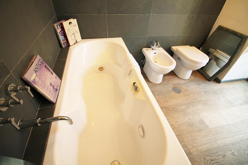 Trevi Fountain 2Br Apartment Roma Dış mekan fotoğraf