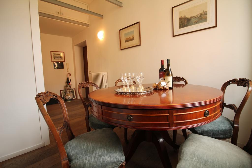 Trevi Fountain 2Br Apartment Roma Dış mekan fotoğraf